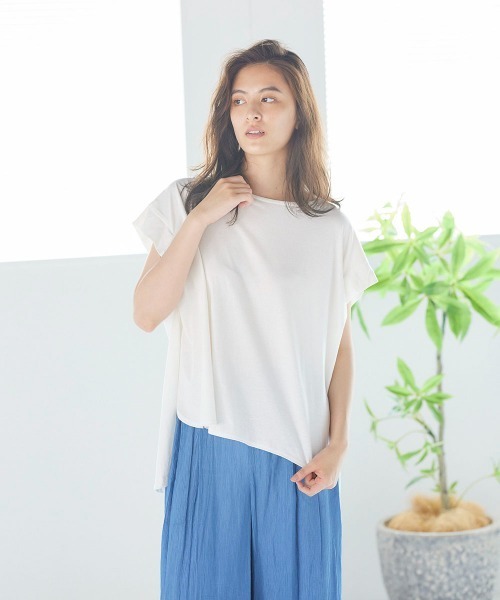 LIPSTAR(リップスター)の「シルケットライクチュニックTシャツ(Tシャツ/カットソー・レディース・ブラック/オフホワイト/ピンク/ブルー・M)」の17枚目の写真