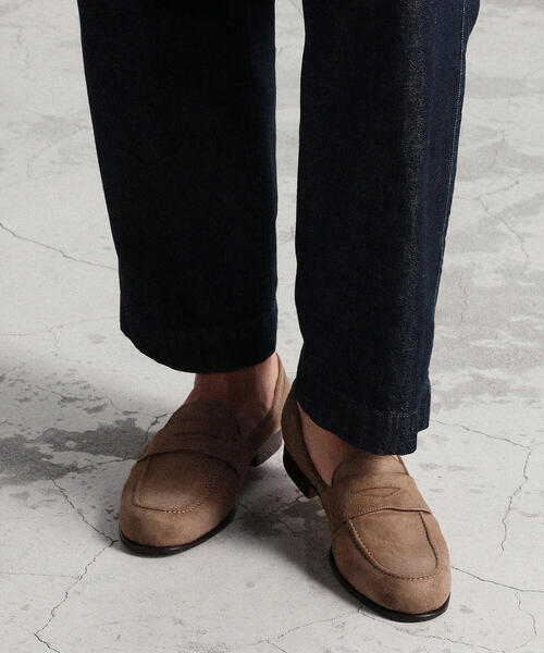 TOMORROWLAND （トゥモローランド）の「【別注】CASANOVA×TOMORROWLAND スエードコインローファー（ローファー・メンズ・ブラック/ベージュ/ブラウン・6/8/7/9）」の6枚目の写真