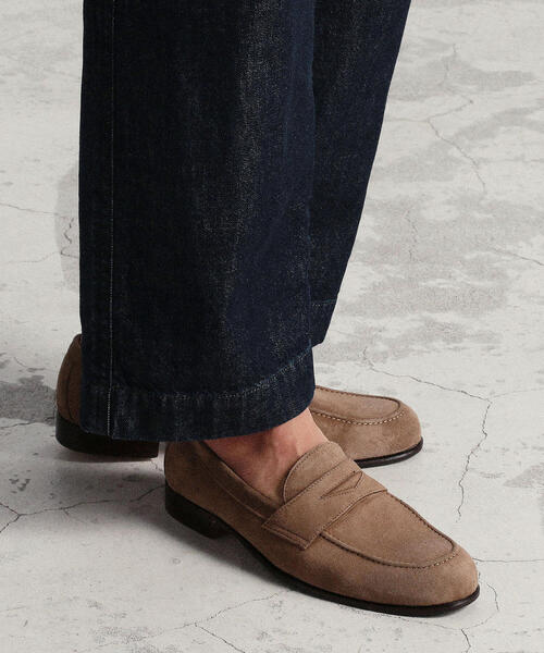 TOMORROWLAND （トゥモローランド）の「【別注】CASANOVA×TOMORROWLAND スエードコインローファー（ローファー・メンズ・ブラック/ベージュ/ブラウン・6/8/7/9）」の15枚目の写真