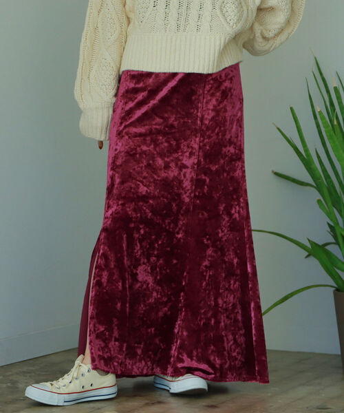 BeAMS DOT（ビームスドット）の「【WEB限定】BeAMS DOT / クラッシュベロア マーメイドスカート（スカート・レディース・グレー系その他/ケリー/レッド系その他3・SMALL/MEDIUM）」の20枚目の写真