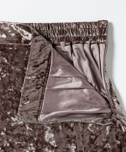 BeAMS DOT（ビームスドット）の「【WEB限定】BeAMS DOT / クラッシュベロア マーメイドスカート（スカート・レディース・グレー系その他/ケリー/レッド系その他3・SMALL/MEDIUM）」の15枚目の写真