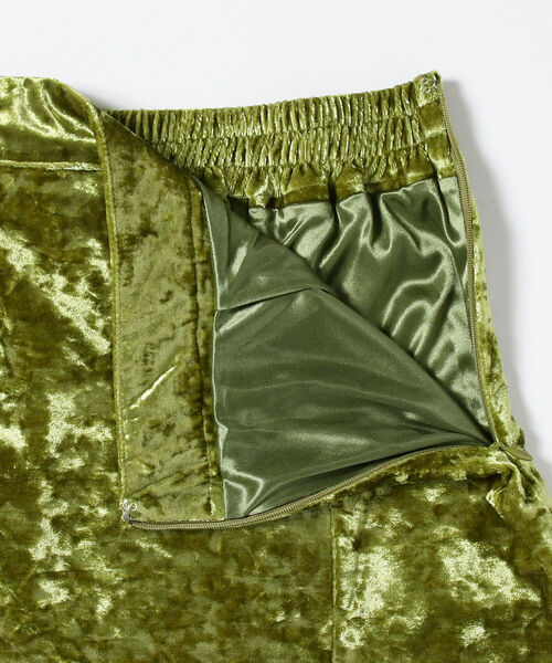 BeAMS DOT（ビームスドット）の「【WEB限定】BeAMS DOT / クラッシュベロア マーメイドスカート（スカート・レディース・グレー系その他/ケリー/レッド系その他3・SMALL/MEDIUM）」の18枚目の写真