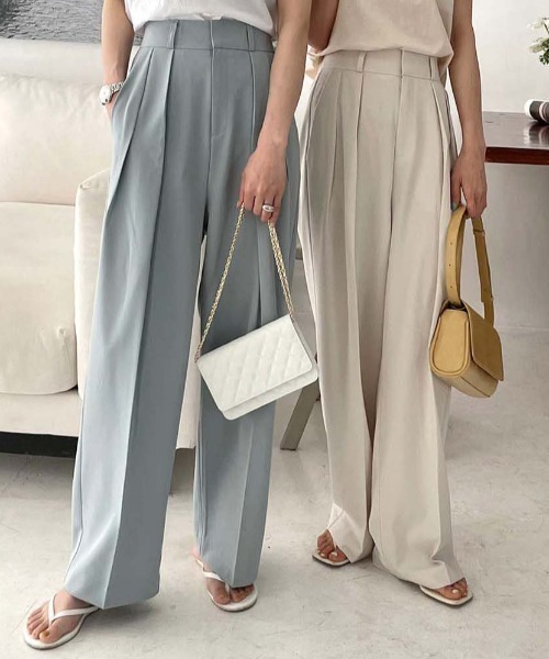 KOR（ケーオーアール）の「センタープレス ハイウエスト ストレートワイドスラックス（スラックス・レディース・ベージュ/ブルー/グリーン・S/M/L）」の8枚目の写真