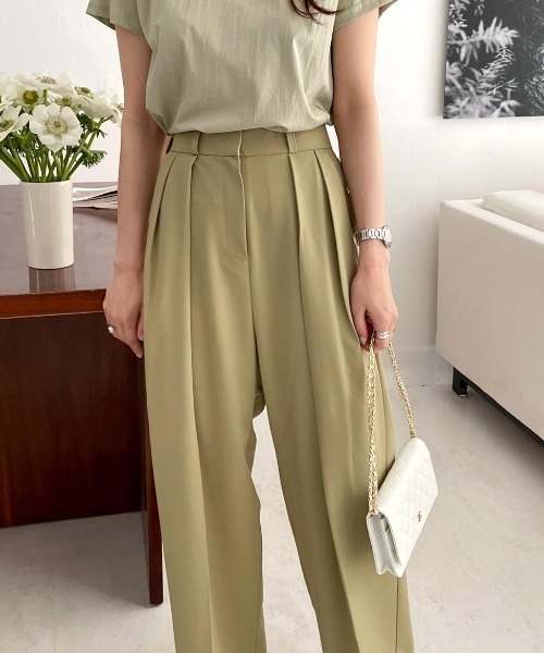 KOR（ケーオーアール）の「センタープレス ハイウエスト ストレートワイドスラックス（スラックス・レディース・ベージュ/ブルー/グリーン・S/M/L）」の5枚目の写真