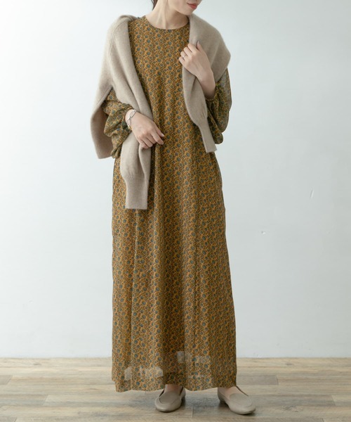 F by ROSSO（エフバイロッソ）の「F by ROSSO　フラワープリントボリュームスリーブワンピース（ワンピース・レディース・ブラック/ベージュ/マスタード・FREE）」の19枚目の写真