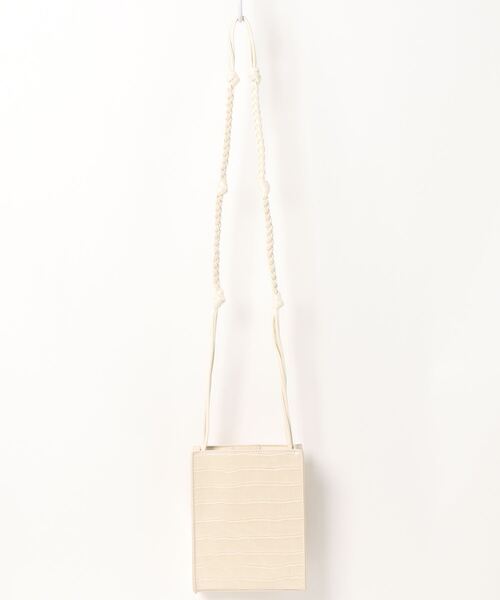 VEENA 1921（ヴィーナ）の「【VEENA 1921/ヴィーナ】ショルダーバッグ スクエア ポーチショルダー（ショルダーバッグ・レディース・ホワイト/ブラック/ブラック系その他/ベージュ系その他・FREE）」の4枚目の写真