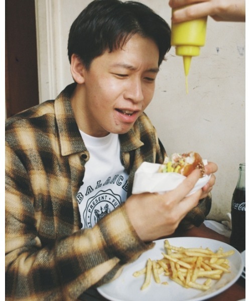 RVCA(ルーカ)の「RVCA メンズ RVCA BROTHERS FLANNE ロングスリーブシャツ【2021年秋冬モデル】/ルーカ袖プリントバックプリント長袖チェックシャツ(シャツ/ブラウス・メンズ・ブラウン/ブラック/ブルー・SMALL/MEDIUM/LARGE)」の5枚目の写真