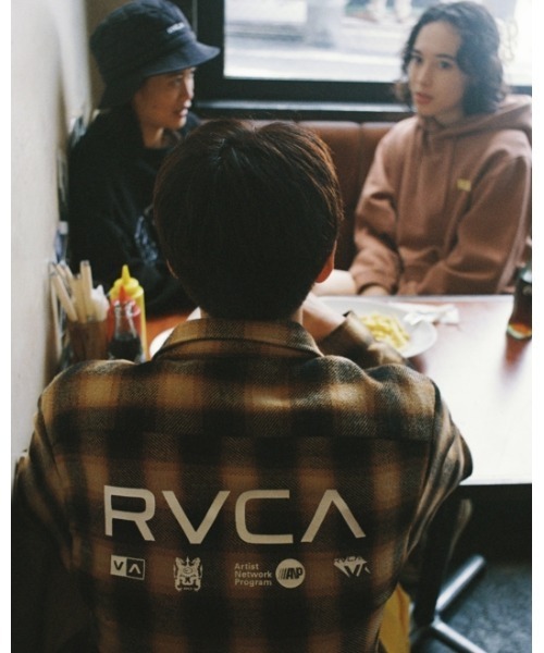 RVCA(ルーカ)の「RVCA メンズ RVCA BROTHERS FLANNE ロングスリーブシャツ【2021年秋冬モデル】/ルーカ袖プリントバックプリント長袖チェックシャツ(シャツ/ブラウス・メンズ・ブラウン/ブラック/ブルー・SMALL/MEDIUM/LARGE)」の6枚目の写真