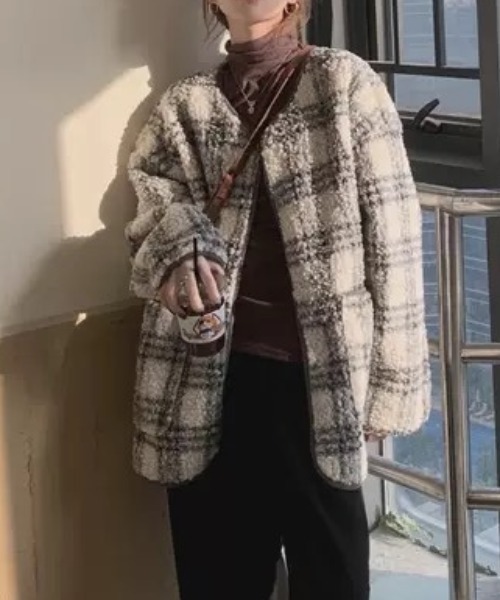 ACT（アクト）の「チェック柄 ノーカラーフリースジャケット（ノーカラージャケット・レディース・ホワイト×グレー・M/L/2XL/XL）」の9枚目の写真