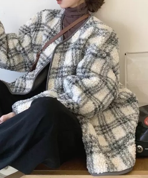 ACT（アクト）の「チェック柄 ノーカラーフリースジャケット（ノーカラージャケット・レディース・ホワイト×グレー・M/L/2XL/XL）」の19枚目の写真