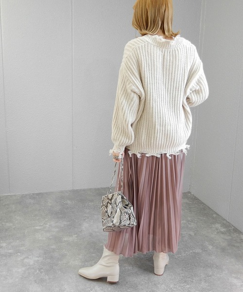 minia（ミニア）の「4cmローヒールのスクエアストレッチブーツ/ショートブーツ　◆（ブーツ・レディース・ブラック/ダークブラウン/アイボリー・LL/S/M/L）」の17枚目の写真