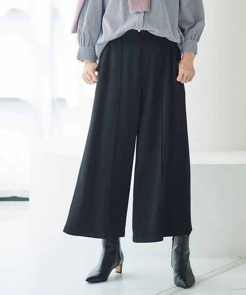 le.coeur blanc（ルクールブラン）の「ピンタックワイドクロップドパンツ（その他パンツ・レディース・ブラック/ブラウン/アイボリー・38/36）」の3枚目の写真