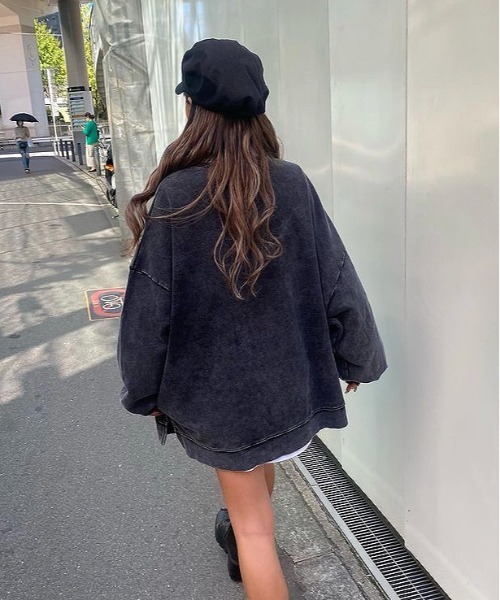 one way（ワンウェイ）の「【oneway Jeans】刺繍カレッジロゴスウェットトレーナー（スウェット・レディース・ホワイト/ブラック/ライトブラウン/ライトグリーン/ライトブルー/レッド・FREE）」の16枚目の写真