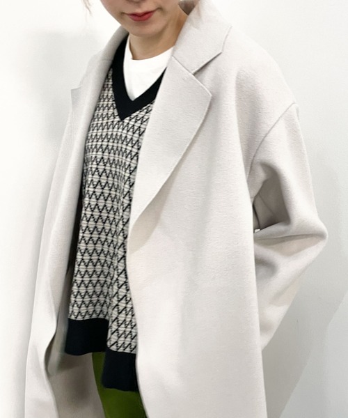 archives(アルシーヴ)の「ウォッシャブルニードルミドルチェスター(チェスターコート・レディース・ブラック/モカ/グレイッシュベージュ/グリーン/ブルー・MEDIUM)」の4枚目の写真