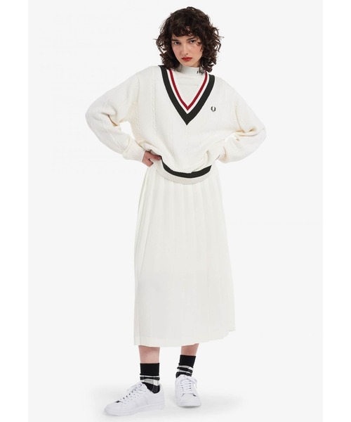 FRED PERRY（フレッドペリー）の「Bold Tipped Cable Knit Jumper（ニット/セーター・レディース・ホワイト/ネイビー・10）」の8枚目の写真
