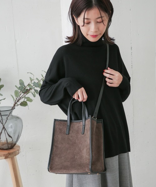 URBAN RESEARCH DOORS（アーバンリサーチドアーズ）の「コーデュロイパイピング2WAYバッグ（ショルダーバッグ・レディース・ダークブラウン/イエロー系その他・ONE）」の9枚目の写真