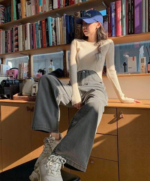 chuu(チュー)の「CHUU ピグカラーpants(デニムパンツ・レディース・グレー・FREE)」の2枚目の写真