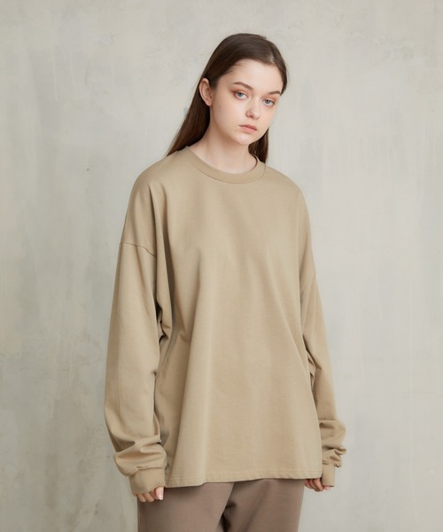 flaner(フラネ)の「Over size long tee / オーバーサイズロンT【ユニセックス対応】(Tシャツ/カットソー・レディース・ホワイト/ベージュ/グレー/ブラック/チャコールグレー・MEDIUM/LARGE)」の9枚目の写真