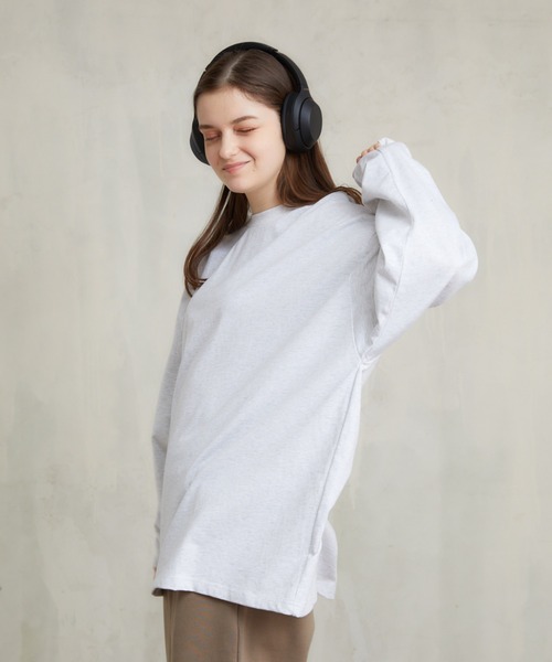 flaner(フラネ)の「Over size long tee / オーバーサイズロンT【ユニセックス対応】(Tシャツ/カットソー・レディース・ホワイト/ベージュ/グレー/ブラック/チャコールグレー・MEDIUM/LARGE)」の13枚目の写真