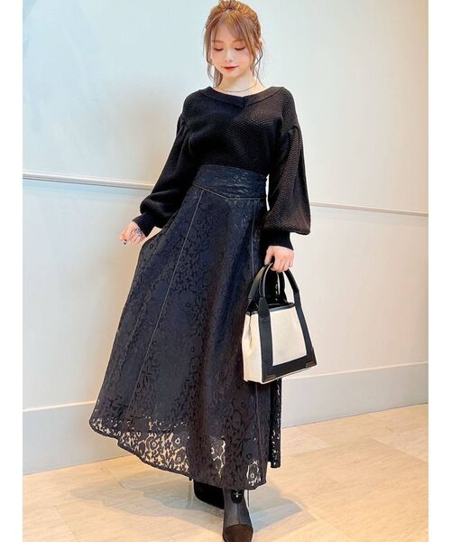 RESEXXY（リゼクシー）の「コルセット風パイピングレーススカート