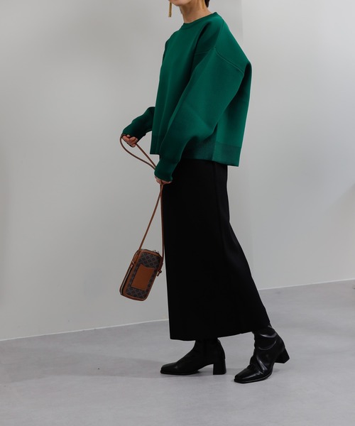 COLONY 2139（コロニートゥーワンスリーナイン）の「エステルヤーンペンシルスカート(セットアップ可)/タイトスカート（スカート・レディース・ブラック/カーキ/モカ/グレイッシュベージュ/パープル・MEDIUM/LARGE）」の20枚目の写真