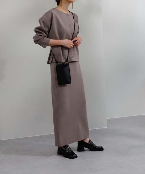 COLONY 2139（コロニートゥーワンスリーナイン）の「エステルヤーンペンシルスカート(セットアップ可)/タイトスカート（スカート・レディース・ブラック/カーキ/モカ/グレイッシュベージュ/パープル・MEDIUM/LARGE）」の9枚目の写真