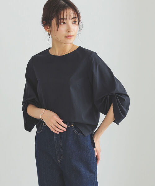 BEAMS HEART(ビームスハート)の「BEAMS HEART / 袖ボリュームタック ブラウス(シャツ/ブラウス・レディース・オフホワイト/ストライプ/チェック/ネイビー/その他4/インディゴブルー/その他3/ホワイト系その他5・FREE)」の4枚目の写真