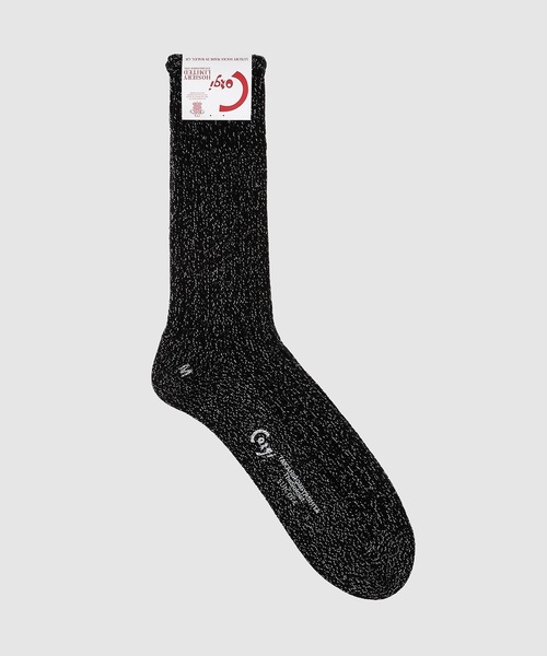 TAKAHIROMIYASHITATheSoloIst.（タカヒロミヤシタザソロイスト）の「lurex socks.（ソックス/靴下・メンズ・ブラック×シルバー/ブラック×ゴールド・MEDIUM/LARGE）」の2枚目の写真