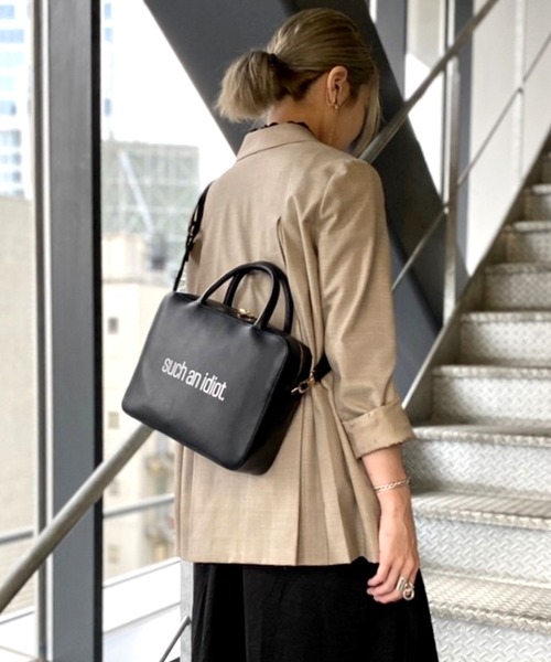 intoxic.（イントキシック）の「【intoxic.】イディオット（ボストンバッグ・レディース・ブラック・FREE）」の19枚目の写真