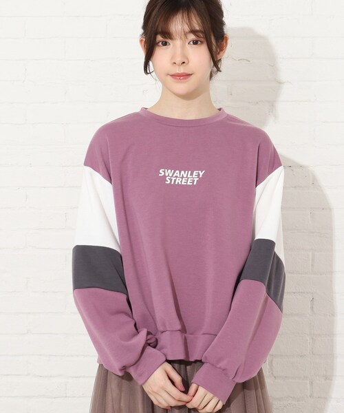 Cutie Blonde（キューティーブロンド）の「◆【S-M】袖配色切替プルオーバー（スウェット・レディース・ブラック系4/ベージュ系4/ピンク系・01/02）」の4枚目の写真