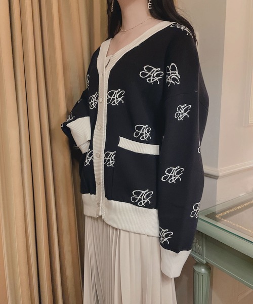 ANDGEEBEE（アンジービー）の「UNISEX モノグラムニットカーデ（ニット/セーター・レディース・ホワイト/ブラック・MEDIUM）」の6枚目の写真