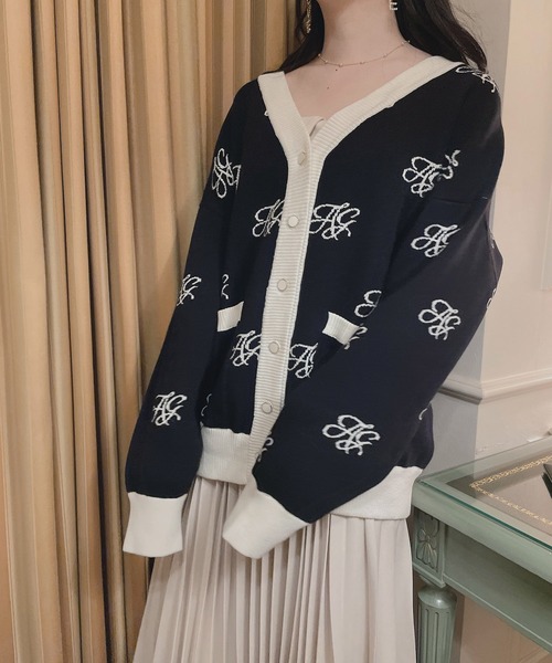 ANDGEEBEE（アンジービー）の「UNISEX モノグラムニットカーデ（ニット/セーター・レディース・ホワイト/ブラック・MEDIUM）」の8枚目の写真