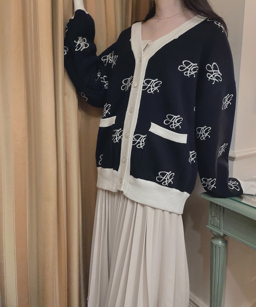 ANDGEEBEE（アンジービー）の「UNISEX モノグラムニットカーデ（ニット/セーター・レディース・ホワイト/ブラック・MEDIUM）」の15枚目の写真