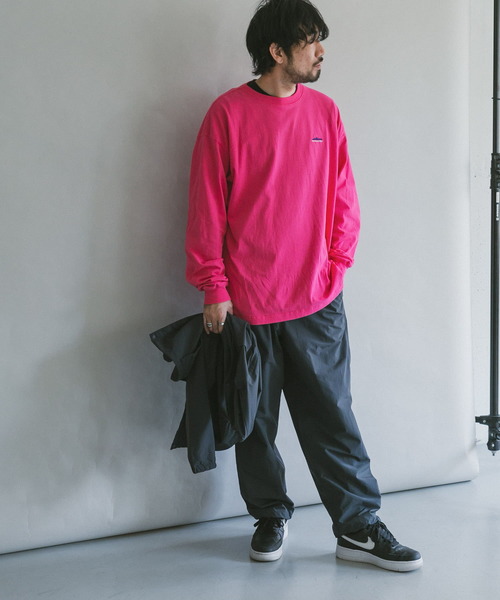 THOUSAND MILE（サウザンドマイル）の「『別注』THOUSAND MILE×DOORS　EMBROIDERY LOGO L/S TEE（Tシャツ/カットソー・メンズ・ホワイト/ブラック/ピンク/グレー系その他・MEDIUM/LARGE/X-LARGE）」の7枚目の写真