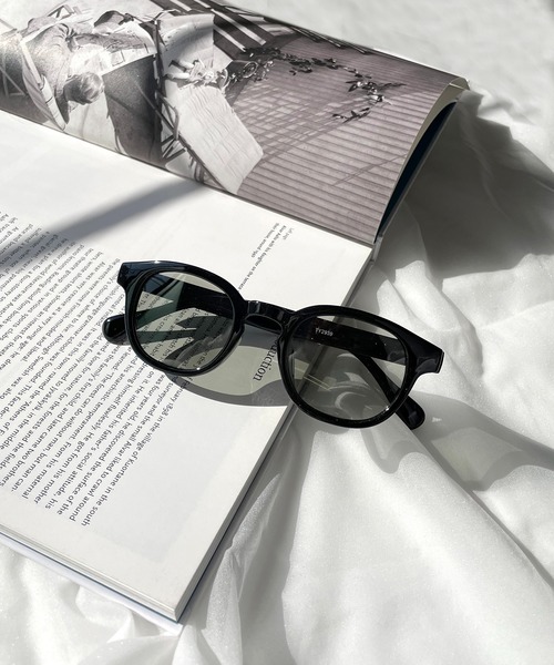 SETUP7（セットアップセブン）の「【SETUP7】偏光調光ウェリントン UVカット カラーレンズサングラス TNY（サングラス・レディース・グリーン系1/グレー系3/グリーン系3/パープル系3/パープル系1/パープル系2/ブルー系2/ブルー系3/グレー系2/グレー系1/グリーン系2/ブルー系1/ブラウン系2/ブラウン系1/グレー系4/グレー系5/パープル系5/パープル系6/グレー系7/ブラウン系3/グレー/ブルー系4/ブラウン系4/ブルー系5・FREE）」の13枚目の写真