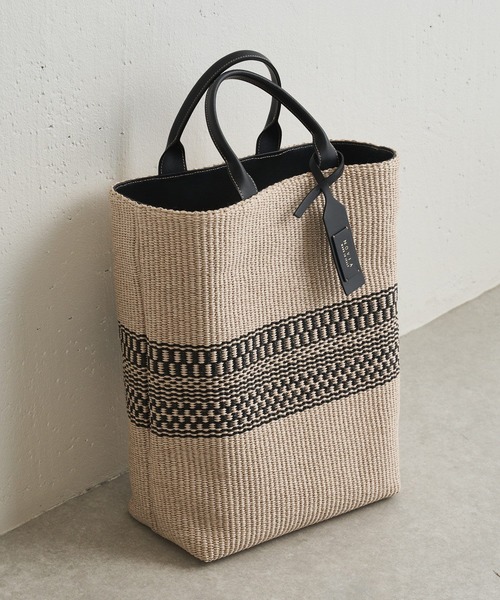 【極美品】BEARDSLEY ビアズリー ラフィア トートバッグ 大容量 BEARDSLEY（ビアズリー）の「《NOVIA》バッグ（トートバッグ）」 - WEAR