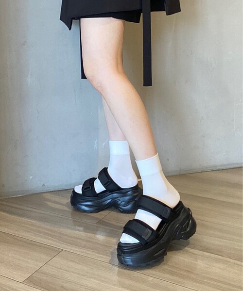 ESPERANZA（エスペランサ）の「◆【厚底／スポサン】ダブルベルト厚底スポーツサンダル（サンダル・レディース・ホワイト/ブラック・S/M/L/LL）」の2枚目の写真