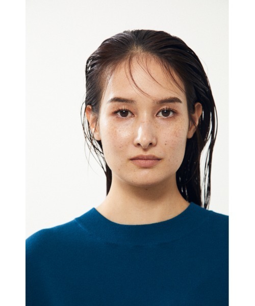 BLACK BY MOUSSY(ブラックバイマウジー)の「washable yacco tops(ウォッシャブルヤッコトップス)(ニット/セーター・レディース・ブラック/ベージュ/ブルー/ライトグリーン・FREE)」の9枚目の写真