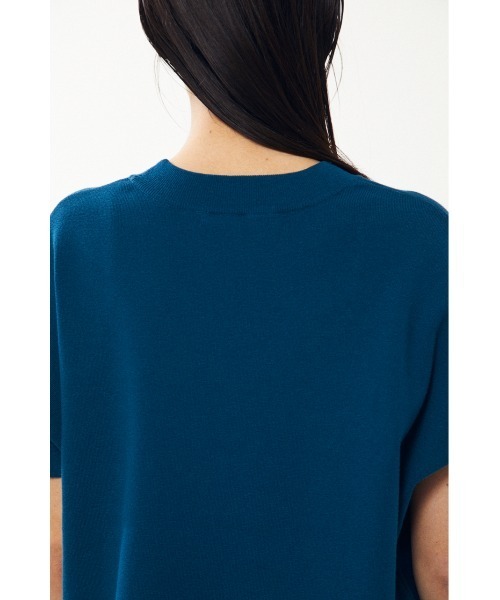 BLACK BY MOUSSY(ブラックバイマウジー)の「washable yacco tops(ウォッシャブルヤッコトップス)(ニット/セーター・レディース・ブラック/ベージュ/ブルー/ライトグリーン・FREE)」の11枚目の写真
