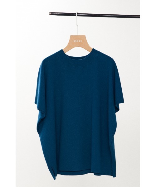 BLACK BY MOUSSY(ブラックバイマウジー)の「washable yacco tops(ウォッシャブルヤッコトップス)(ニット/セーター・レディース・ブラック/ベージュ/ブルー/ライトグリーン・FREE)」の14枚目の写真
