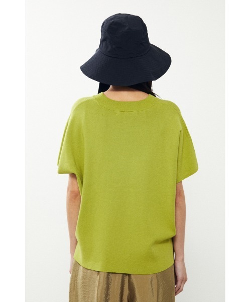 BLACK BY MOUSSY(ブラックバイマウジー)の「washable yacco tops(ウォッシャブルヤッコトップス)(ニット/セーター・レディース・ブラック/ベージュ/ブルー/ライトグリーン・FREE)」の18枚目の写真