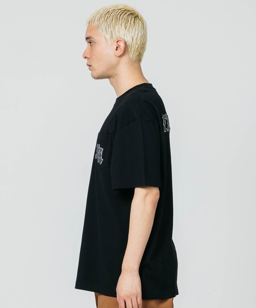 XLARGE（エクストララージ）の「EMBROIDERY LOGO S/S POCKET TEE（Tシャツ/カットソー・メンズ・ホワイト/グリーン/ブラック・M/L/XL/S）」の17枚目の写真