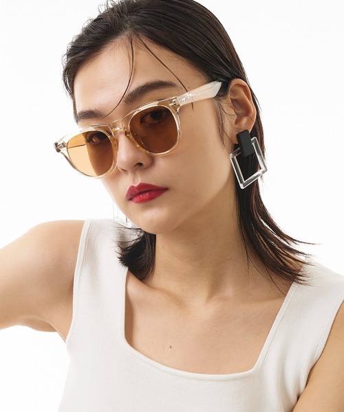 Narcissus（ナルシス）の「【Narcissus】 オーバーサイドサングラス（サングラス・レディース・ブラック/ベージュ・FREE）」の2枚目の写真