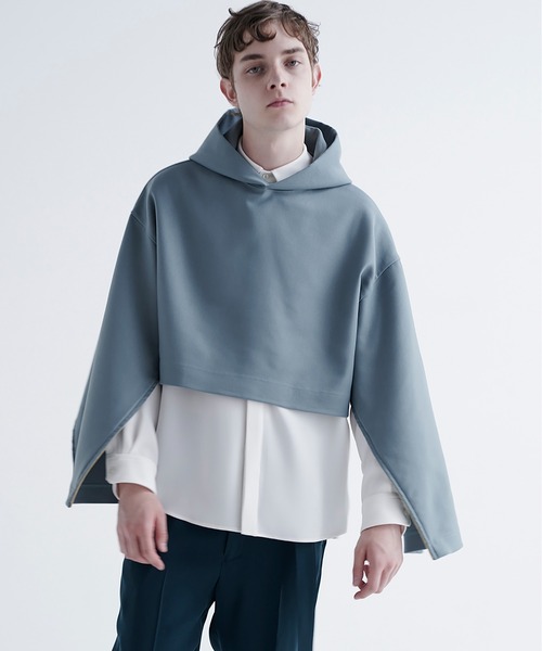CULLNI（クルニ）の「22-AW-023 / Wool Mix Zip Sleeve Cropped Hoodie
