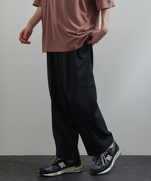 JUNRED(ジュンレッド)の「ソフトウィンドドレープワイドパンツ(スラックス・メンズ・ブラック系その他/チャコールグレー/ベージュ系その他/グリーン・S/M/L)」の8枚目の写真