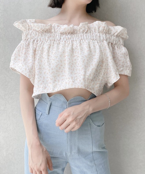 lilLilly（リルリリー）の「フラワーオフショルトップス（シャツ/ブラウス・レディース・ホワイト/アイボリー/ブラック・FREE）」の13枚目の写真