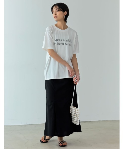 Re:EDIT(リエディ)の「接触冷感とろみロゴTシャツ(Tシャツ/カットソー・レディース・オレンジ/グリーン/ホワイト×ブラック/スミクロ/グレイッシュベージュ・MEDIUM/LARGE)」の11枚目の写真