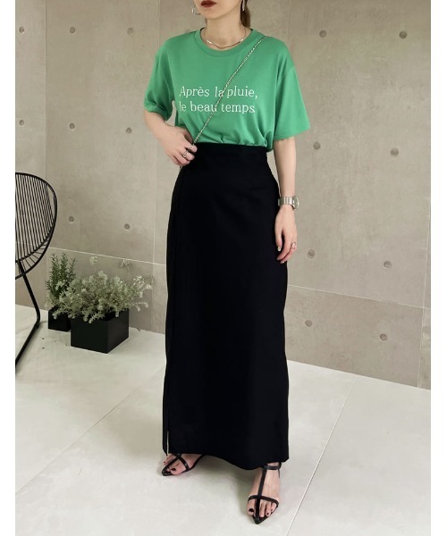Re:EDIT(リエディ)の「接触冷感とろみロゴTシャツ(Tシャツ/カットソー・レディース・オレンジ/グリーン/ホワイト×ブラック/スミクロ/グレイッシュベージュ・MEDIUM/LARGE)」の7枚目の写真
