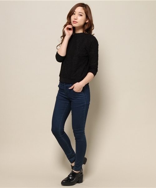 VENCEEXCHANGE（ヴァンスエクスチェンジ）の「レーススウェット七分袖プルオーバー    （スウェット・レディース・オフホワイト/ブラック/ネイビー・MEDIUM）」の7枚目の写真