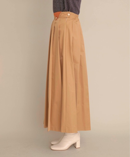 Eimee Law（エイミーロウ）の「タックプリーツデザインスカート（スカート・レディース・カーキ/オレンジ系/ブラック・38）」の12枚目の写真